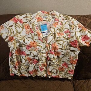 Hibiscus Button Down Short Sleeve Top